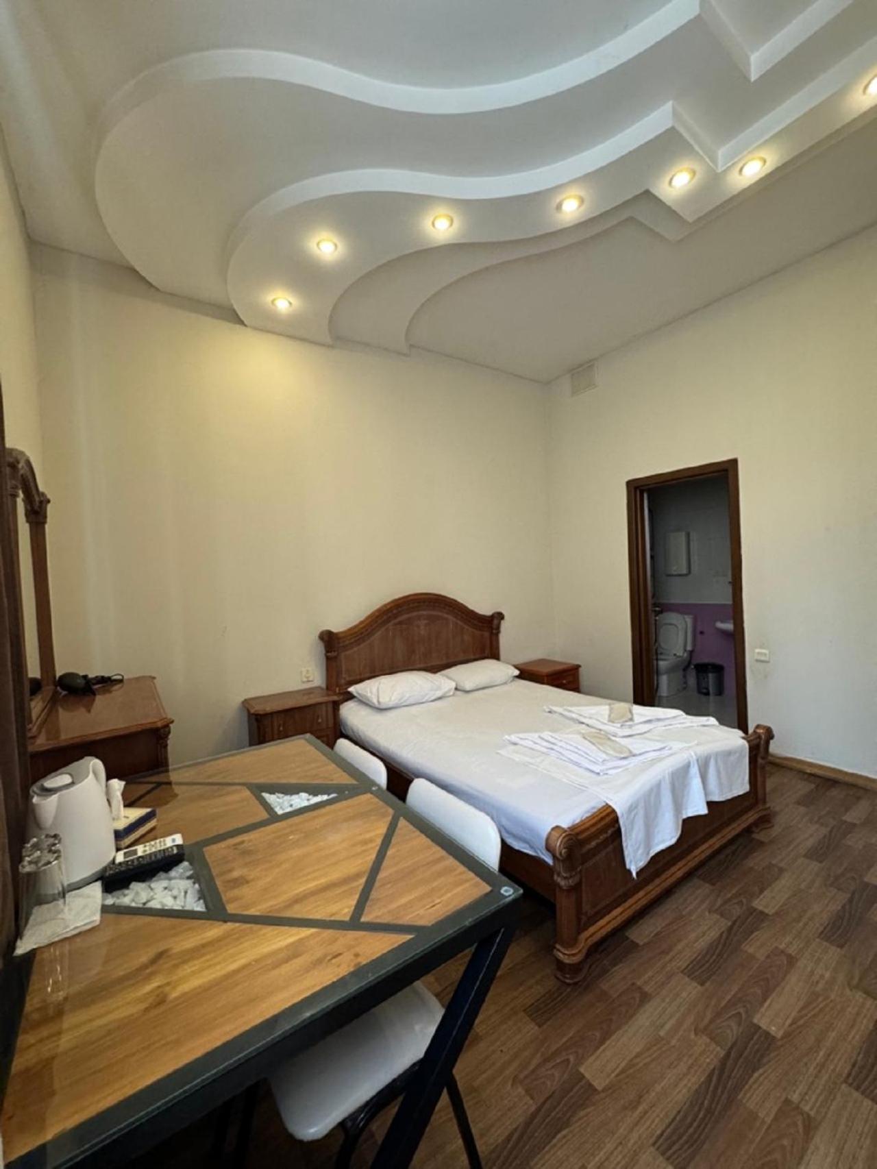 New Bella Hotel Erivan Dış mekan fotoğraf