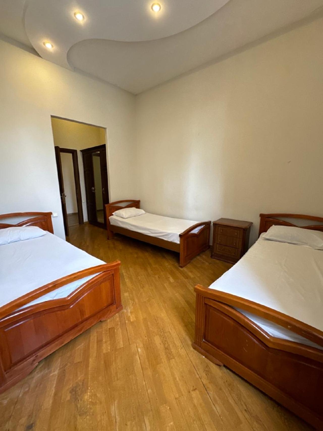 New Bella Hotel Erivan Dış mekan fotoğraf
