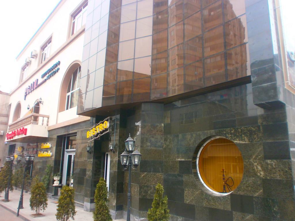 New Bella Hotel Erivan Dış mekan fotoğraf